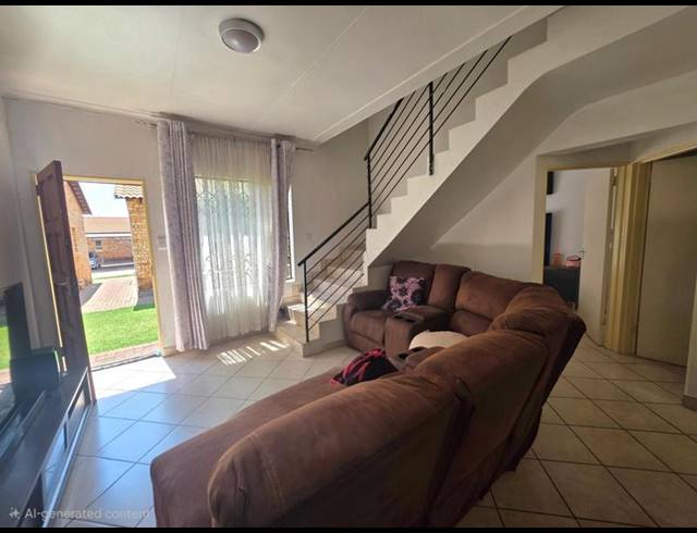 3 BEDROOM TOWNHOUSE FOR SALE IN DAWN PARK